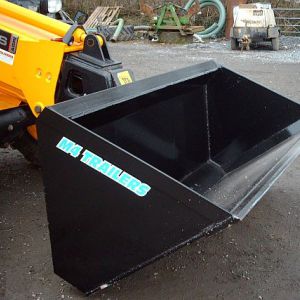 Heavy-duty agri buckets
